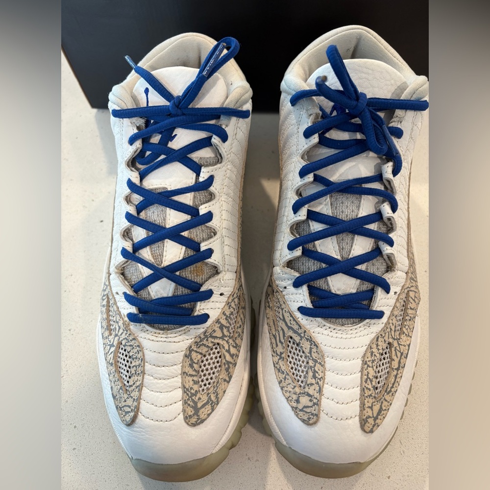 Air Jordan 11 Retro Low